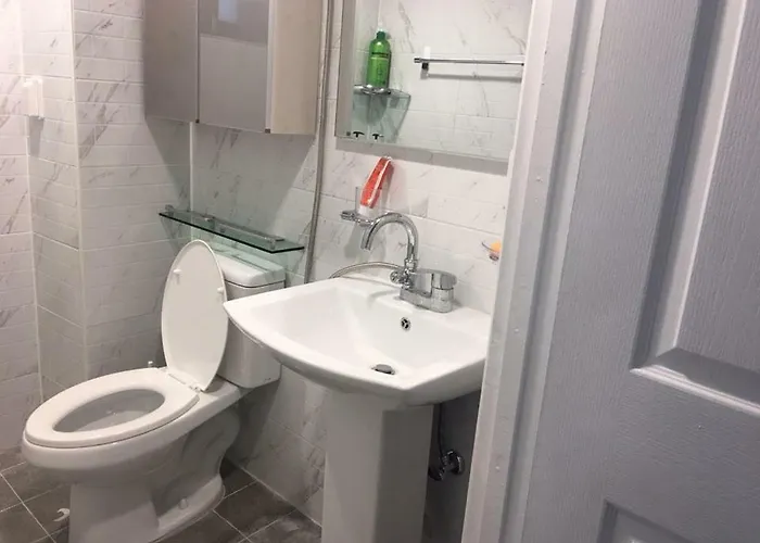 Nana House 2*