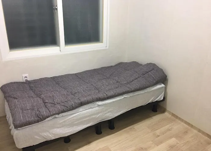 Nana House ゲストハウス
